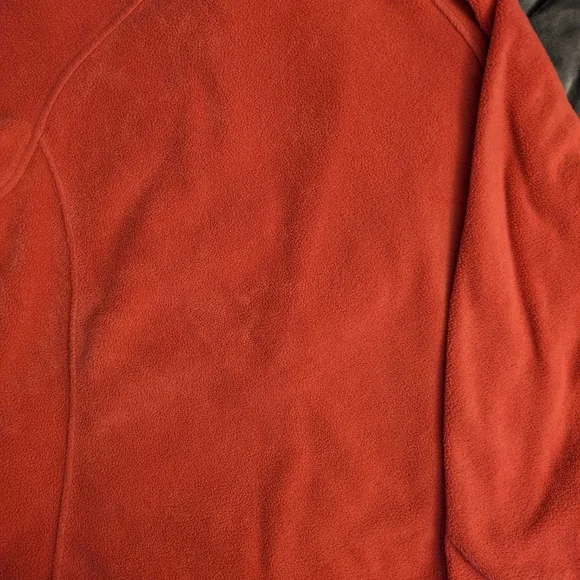 Columbia Women's Pink/Coral Fleece Jacket - Picture 5 of 6